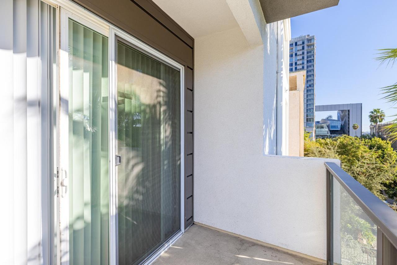 Heaven On Hollywood Furnished Appartement